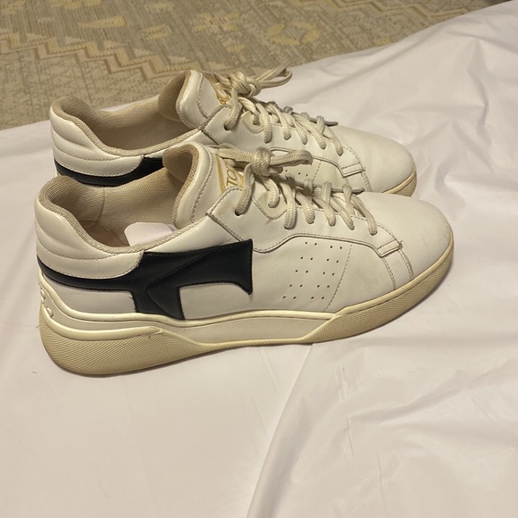 AUTOMATIC TOD’S WOMEN CASUAL STYLE LEATHER SNEAKERS SIZE 39.5 COLOR WHIT…
